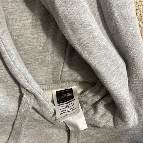 North face hoodie like new - Picture 2 of 2